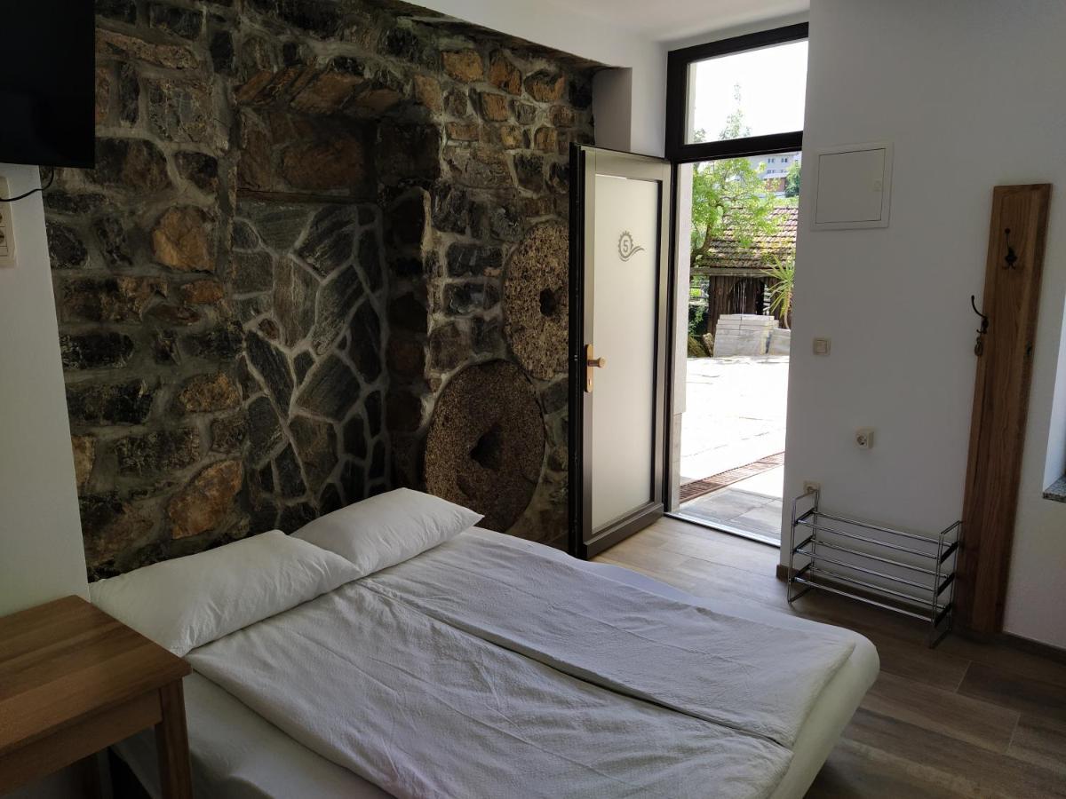 Apartmaji Maln Доленьске-Топлице Экстерьер фото