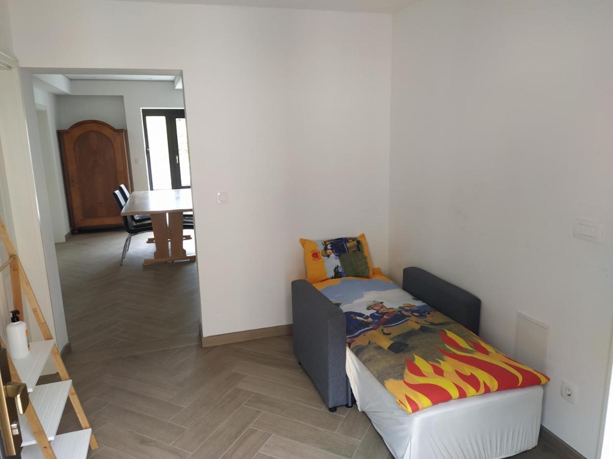 Apartmaji Maln Доленьске-Топлице Экстерьер фото