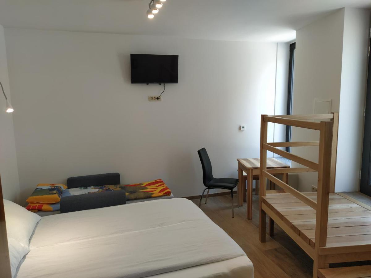 Apartmaji Maln Доленьске-Топлице Экстерьер фото
