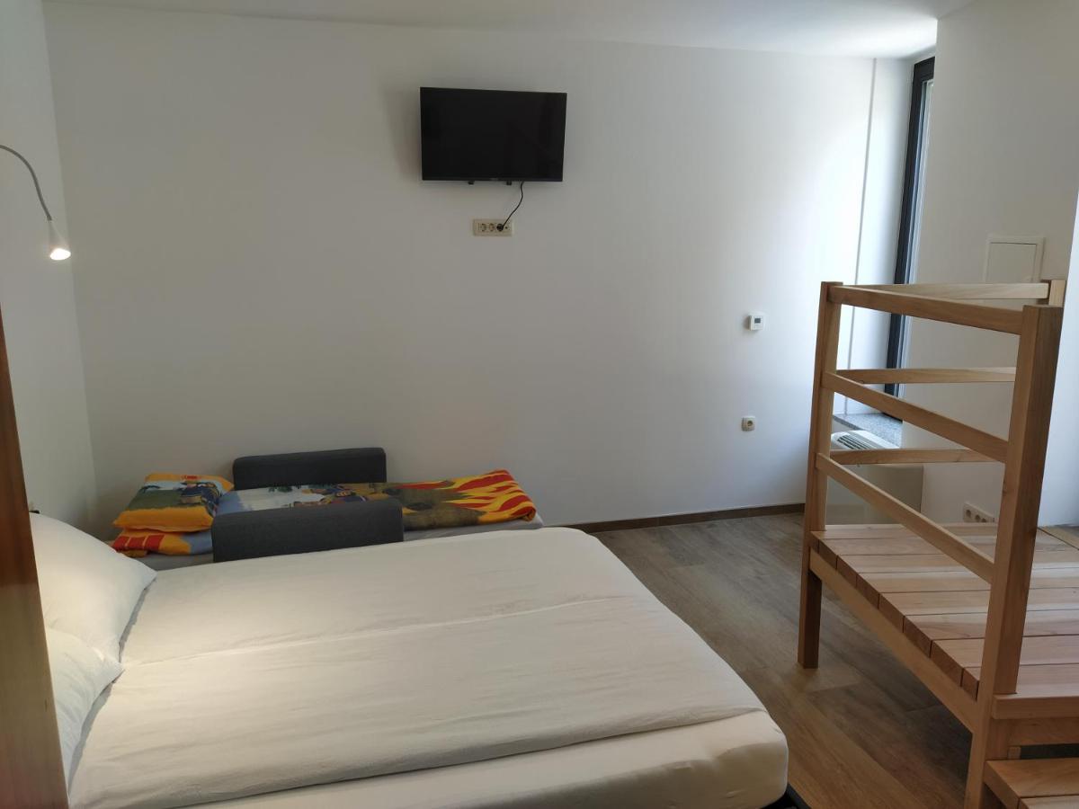 Apartmaji Maln Доленьске-Топлице Экстерьер фото