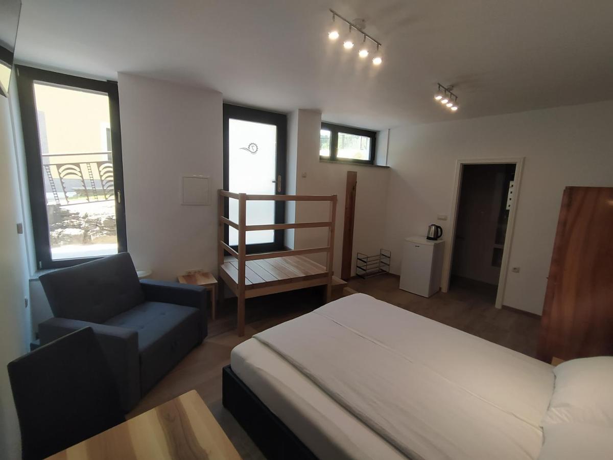 Apartmaji Maln Доленьске-Топлице Экстерьер фото